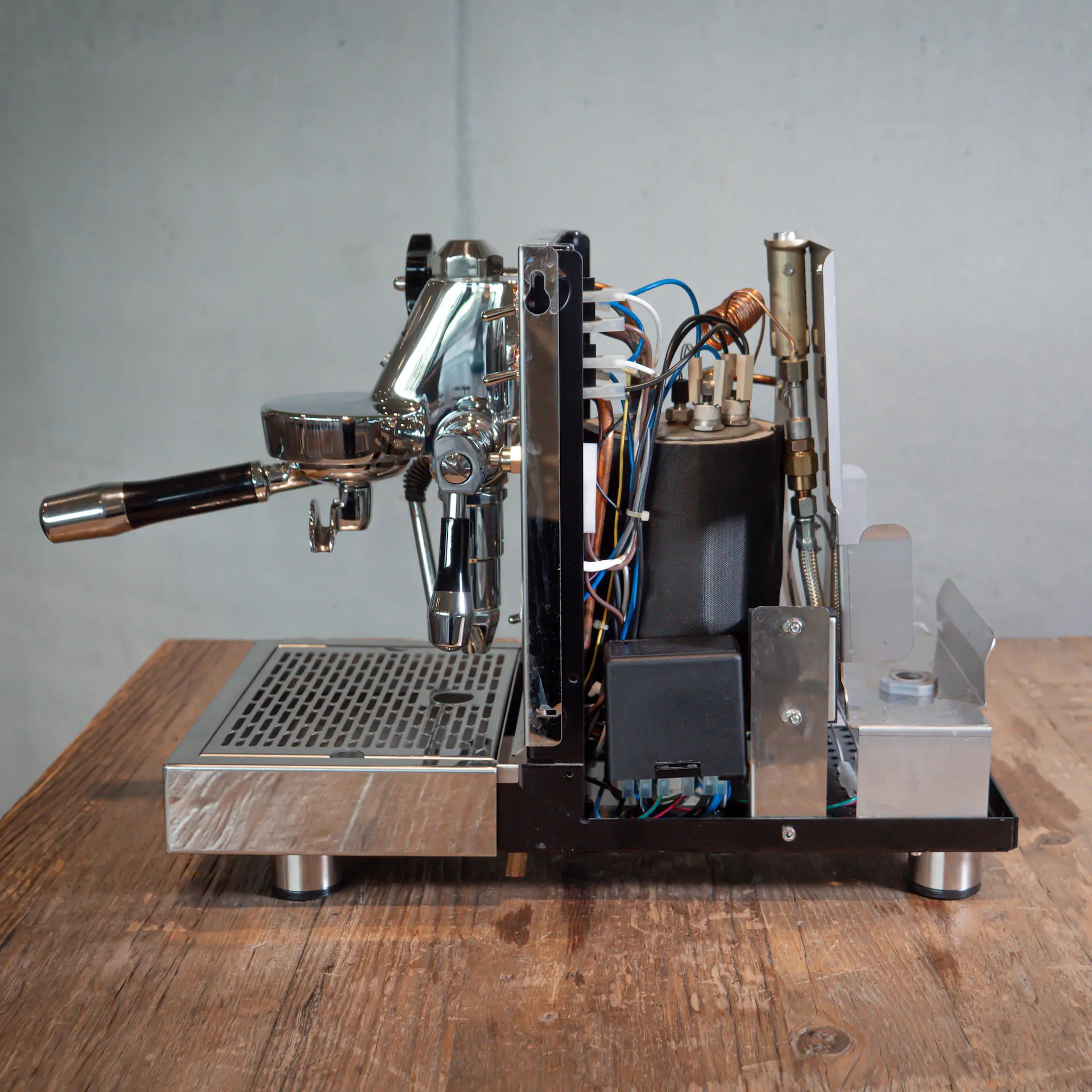 Espressomaschine ECM Classika PID| DINZLER Kaffeerösterei Espressomaschine ECM Classika PID| DINZLER Kaffeerösterei