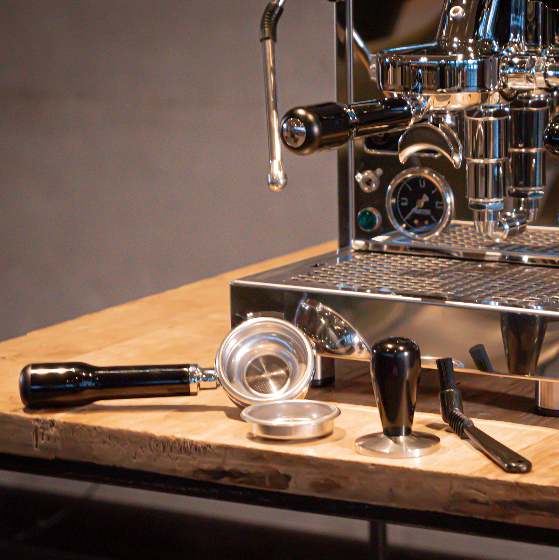 Espressomaschine Profitec Pro 600| DINZLER Kaffeerösterei