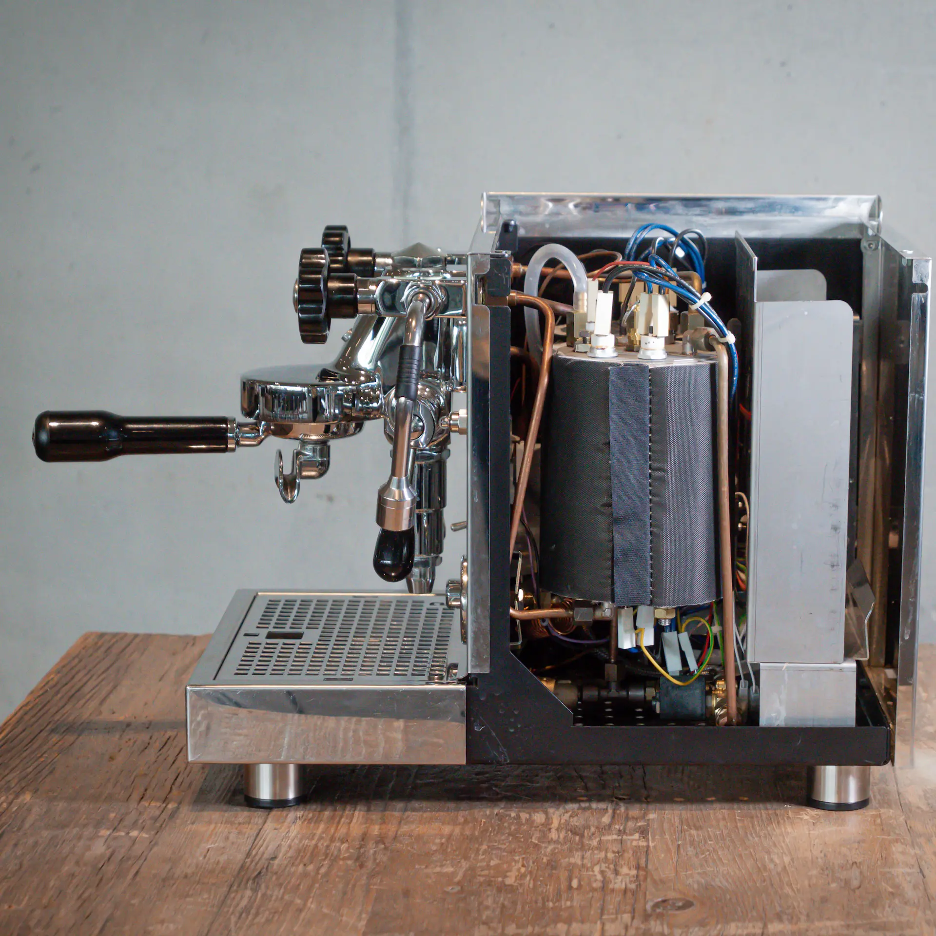 Espressomaschine Profitec Pro 600| DINZLER Kaffeerösterei