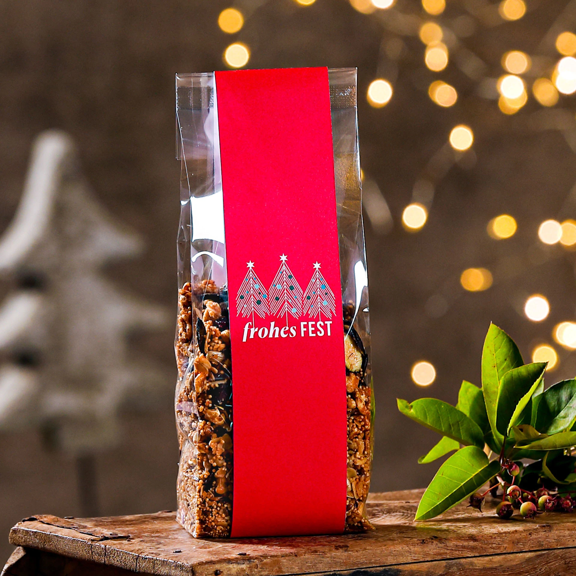 Szenebild DINZLER Weihnachtsmüsli mit Schokolade - 200 g