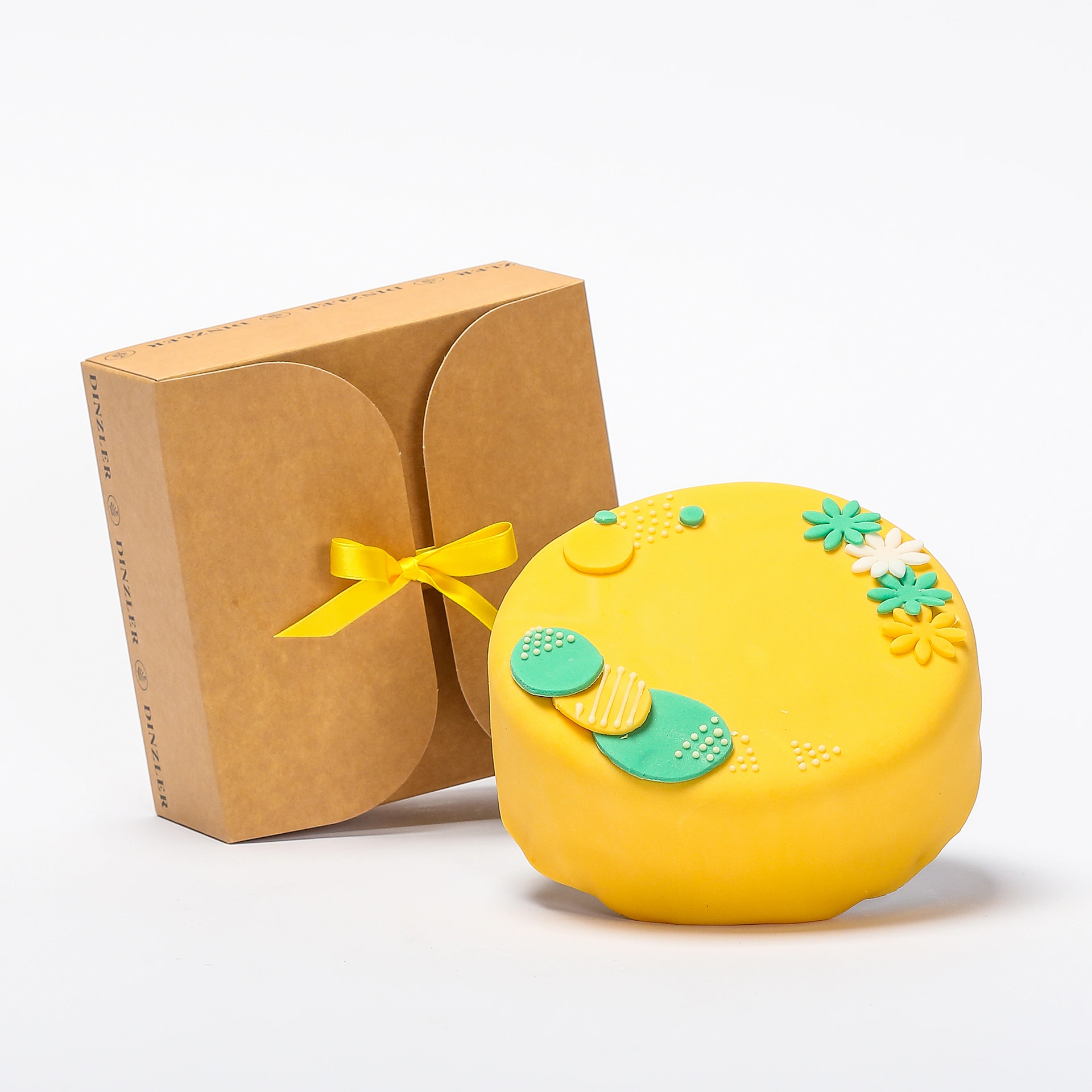 Produktbild DINZLER Ostertorte mit Eierlikör-Ganache| DINZLER Kaffeerösterei