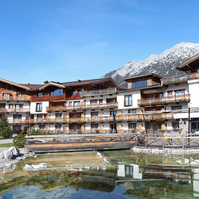 DINZLER Kaffee in der Kaiserlodge - Bergblick